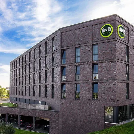 Luebeck-hbf 3* Lübeck